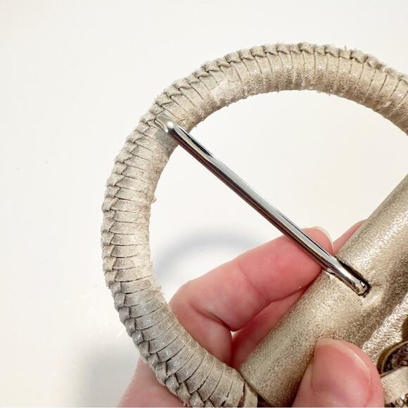 White House Black Market WHBM Woven Shimmer Shine Braided‎ Oversize Belt - Picture 3 of 6